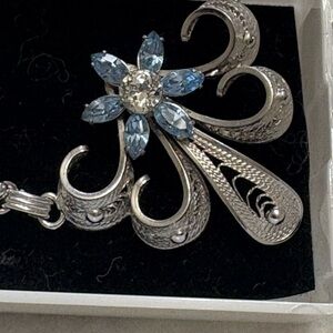 Necklace of vintage era